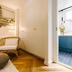 Lenderi Luxury With Sauna Appartamento *