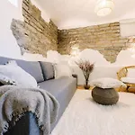 Lenderi Luxury With Sauna